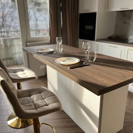 Apartment Wiatraczna Glamour Warschau