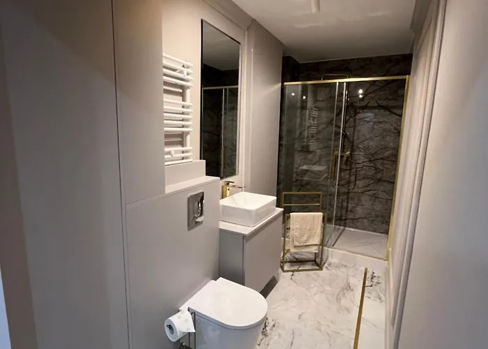 Wiatraczna Glamour * Warszawa